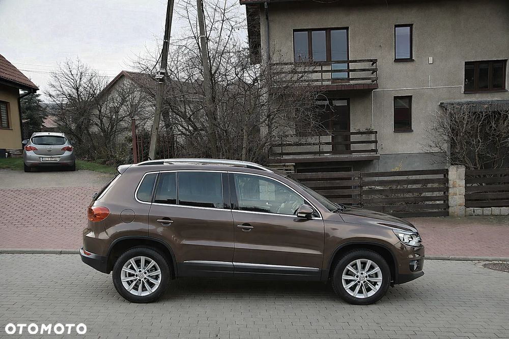 Volkswagen Tiguan 2.0 TSI 4Mot Sport&Style DSG - 10