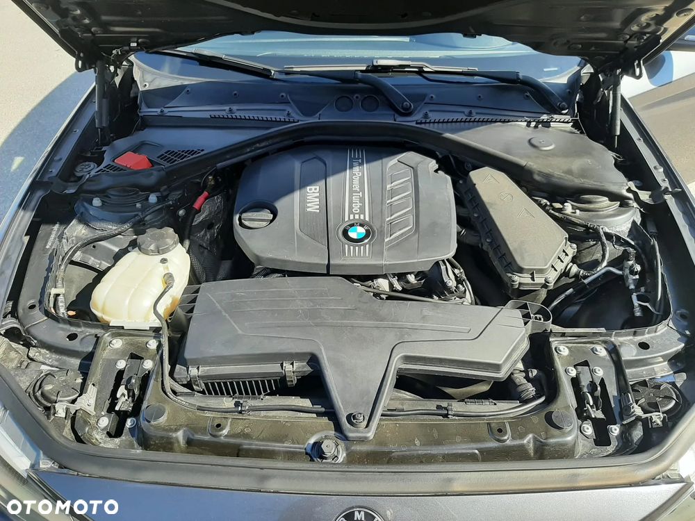 BMW Seria 1 118d - 38