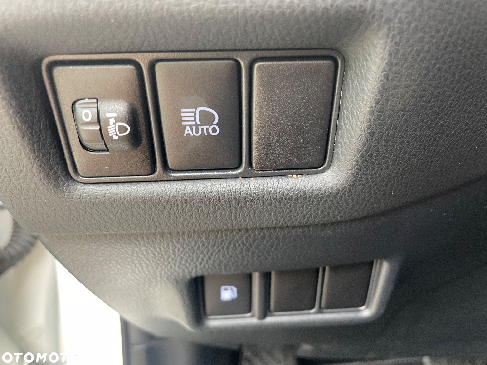 Toyota C-HR 1.8 Hybrid GPF Comfort - 23