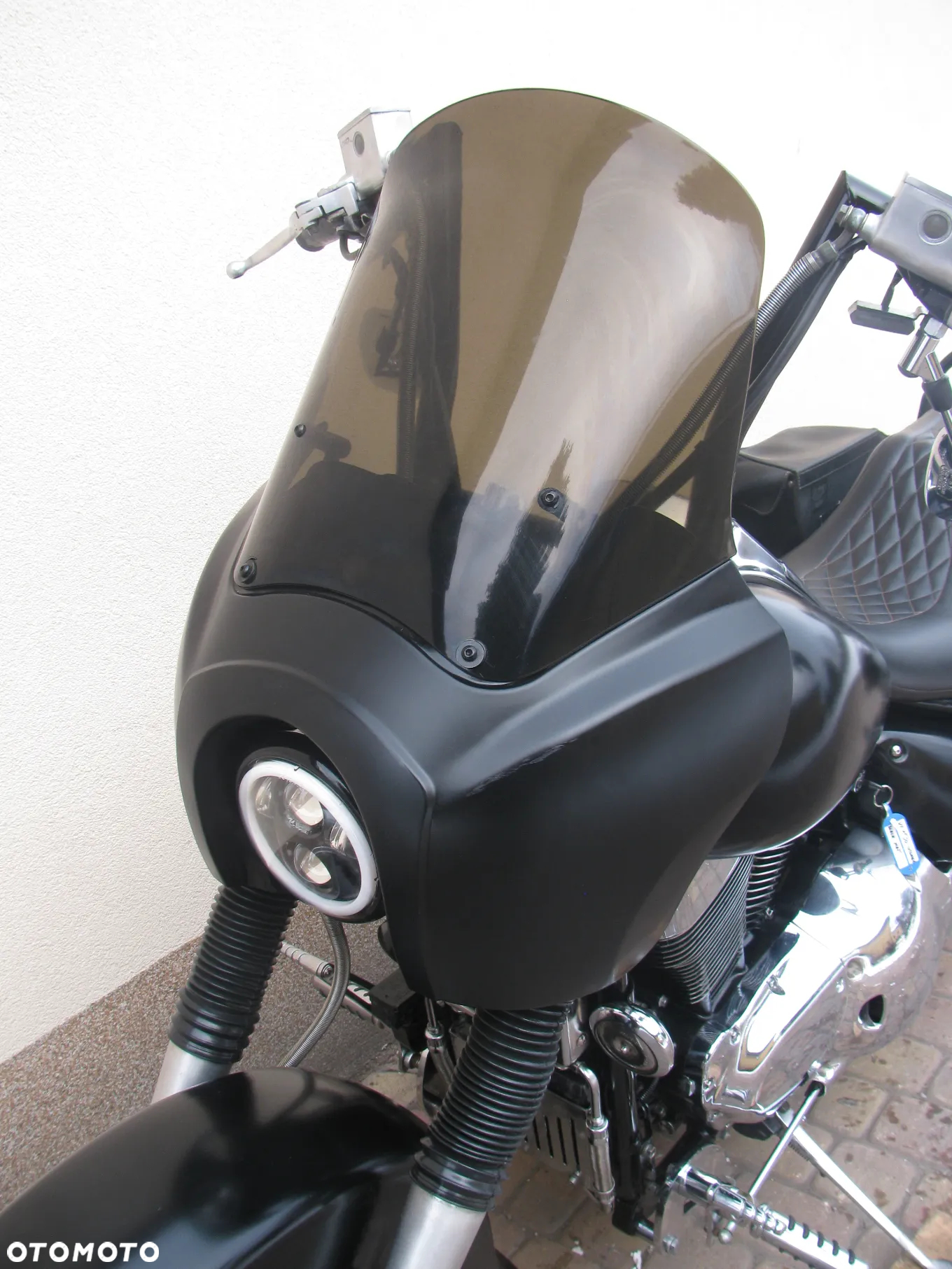 Suzuki Intruder - 28