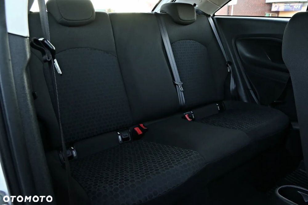 Opel Corsa 1.3 D Easytronic Start/Stop On - 24