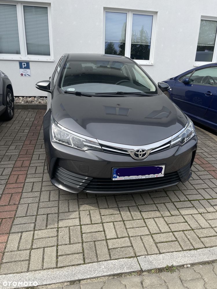 Toyota Corolla - 2
