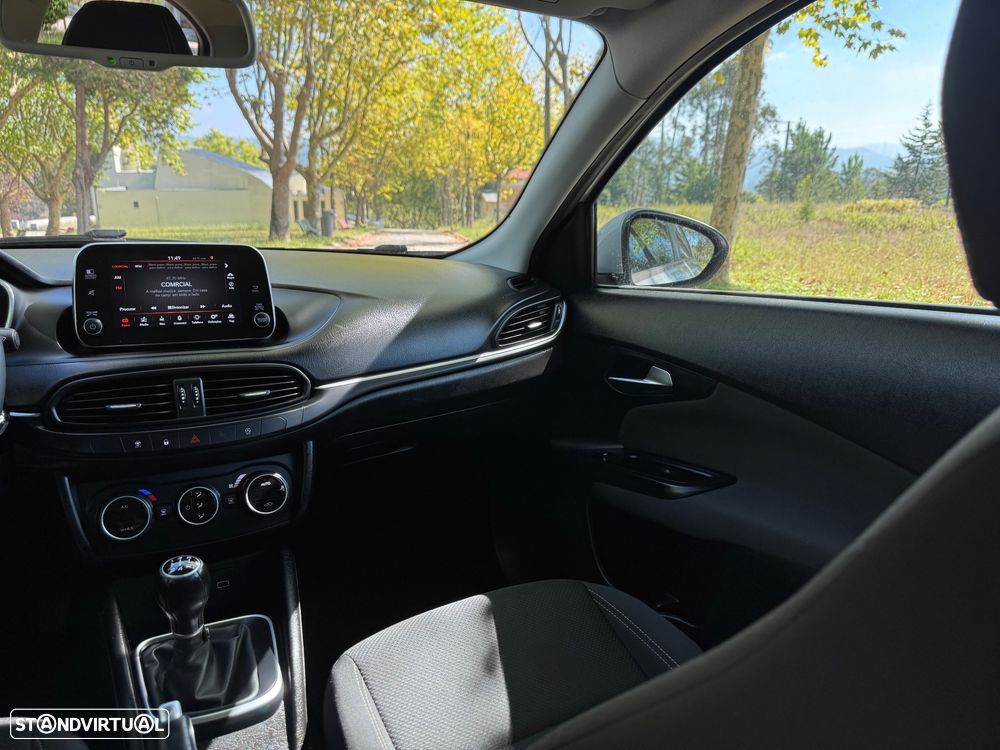 Fiat Tipo 1.3 M-Jet Lounge - 32