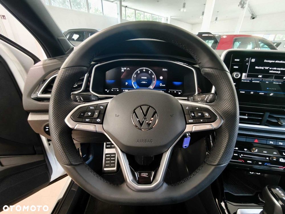 Volkswagen T-Roc - 11