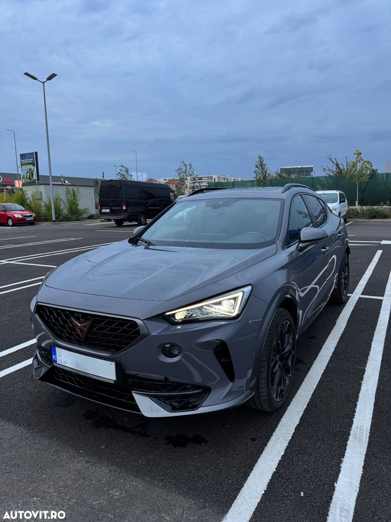 Cupra Formentor VZ 2.0 TSI 4DRIVE DSG - 1