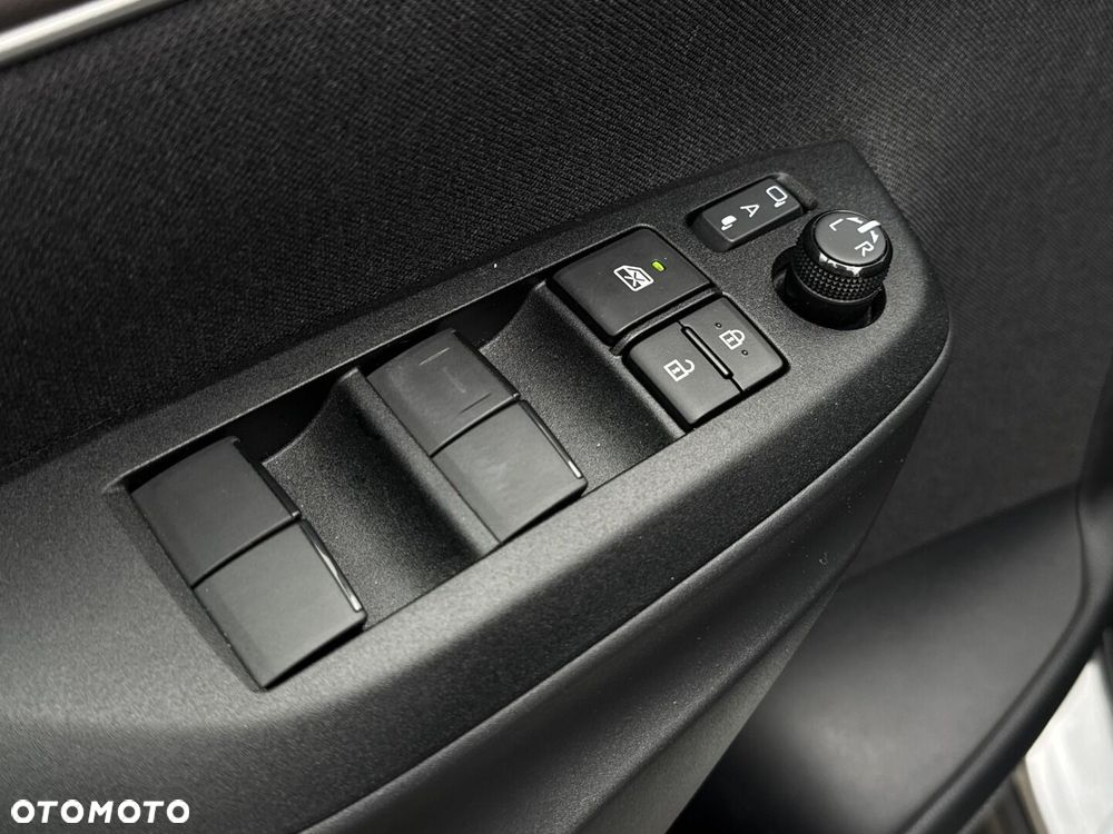 Toyota Yaris Cross - 32