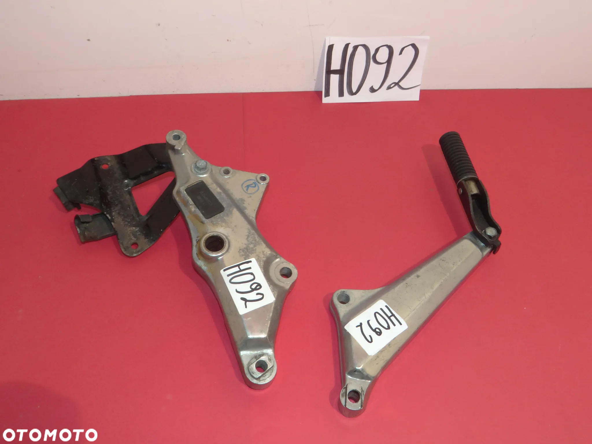 HONDA CB 750 F SUPER SPORT FOUR 77-78 r. MOCOWANIA PODNÓŻKÓW  PASAŻERA SET MOCOWANIE WYDECHU H092 - 5