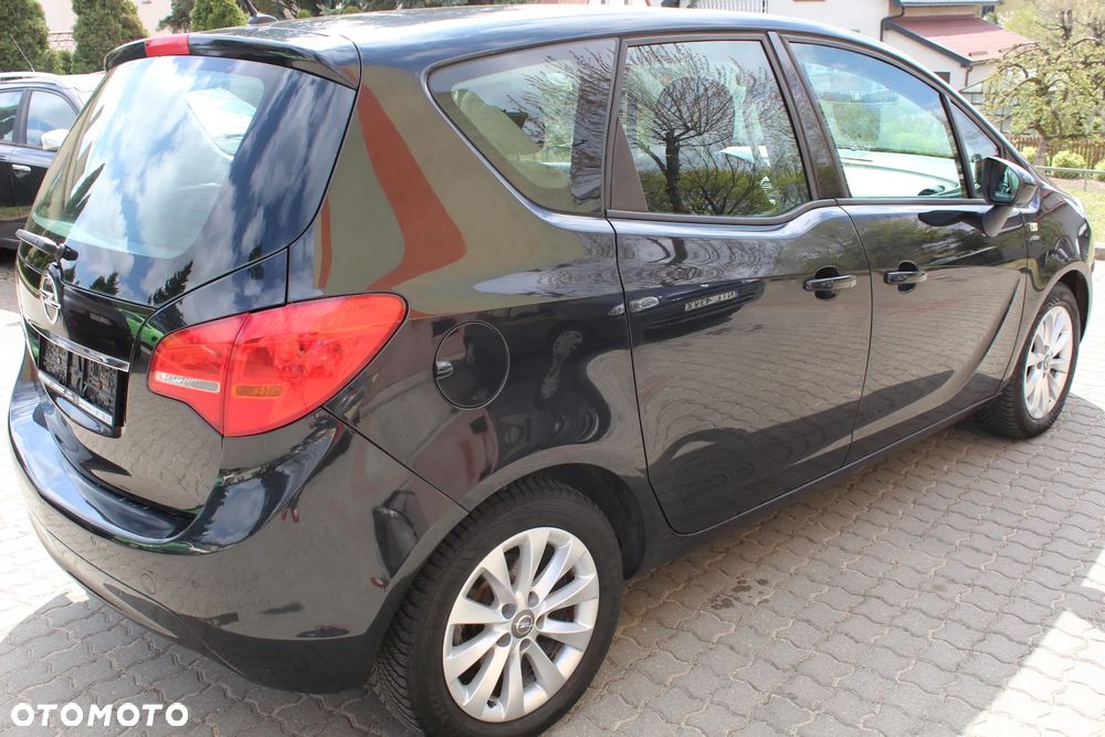 Opel Meriva - 8