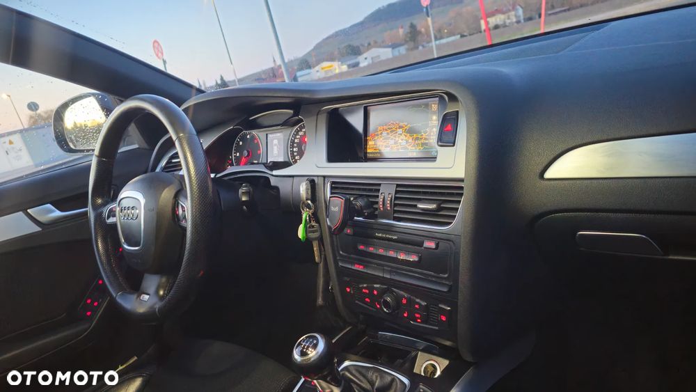 Audi A4 Avant 2.0 TDI - 5