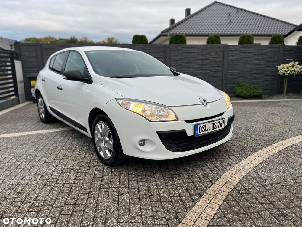 Renault Megane - 25