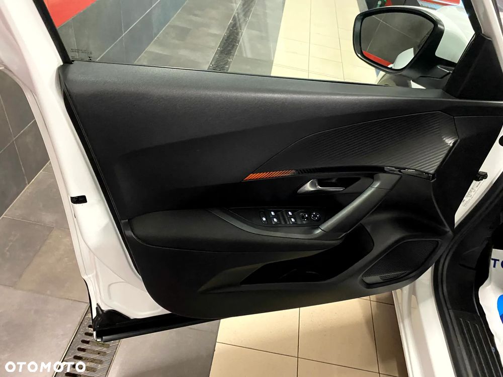 Peugeot 2008 1.5 BlueHDi Allure S&S - 14