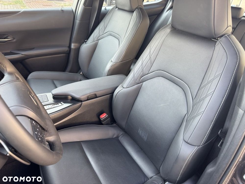 Lexus UX 300e Luxury Line - 9