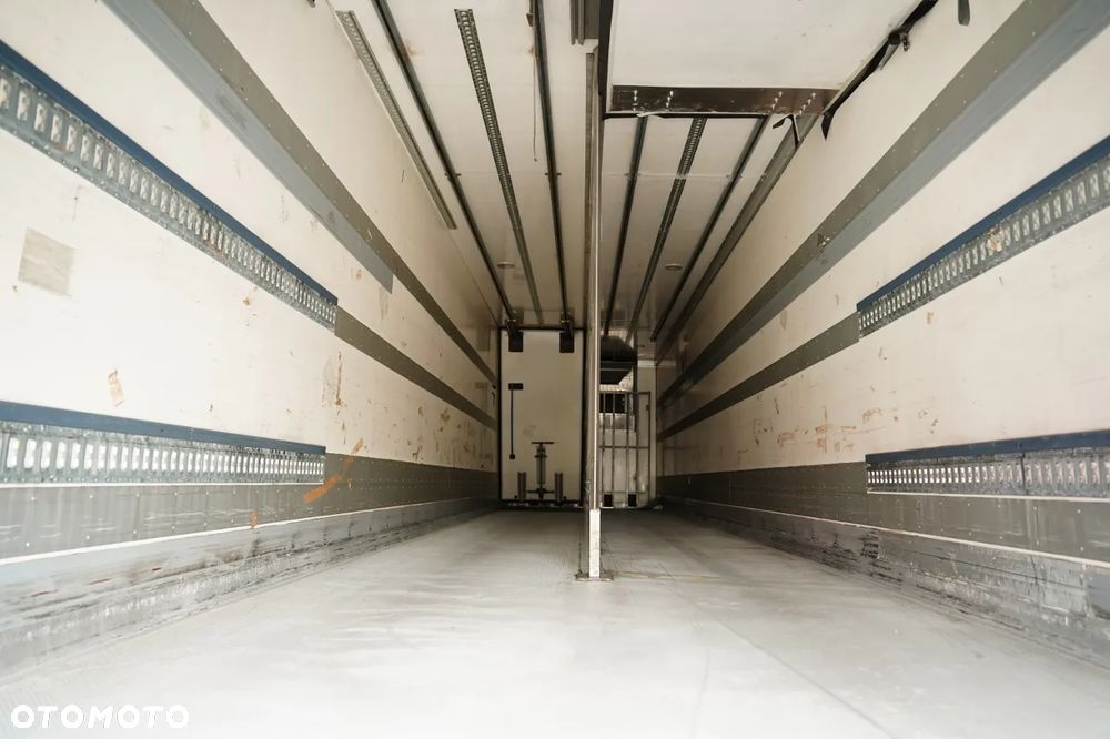 Chereau CHŁODNIA / CARRIER VECTOR 1950 MT / MULTITEMPERATURA / OŚ PODNOSZONA / WINDA 2 500 KG / ROLETA - 17