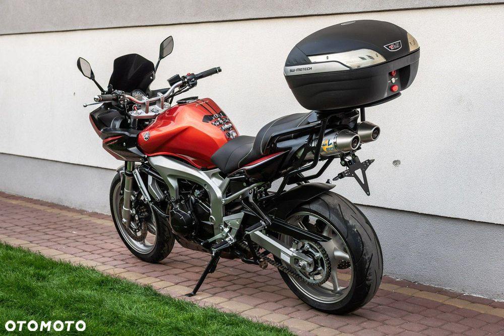Yamaha FZ - 5