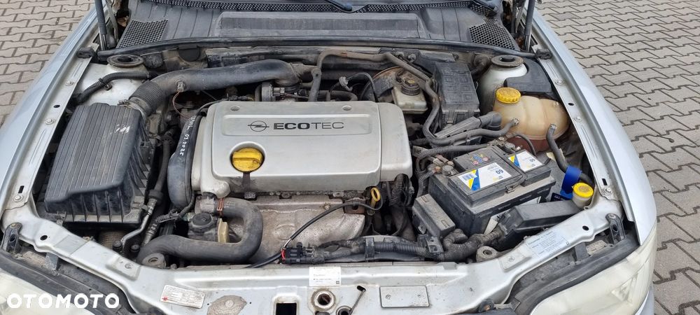 Opel Vectra 1.6 Comfort - 9