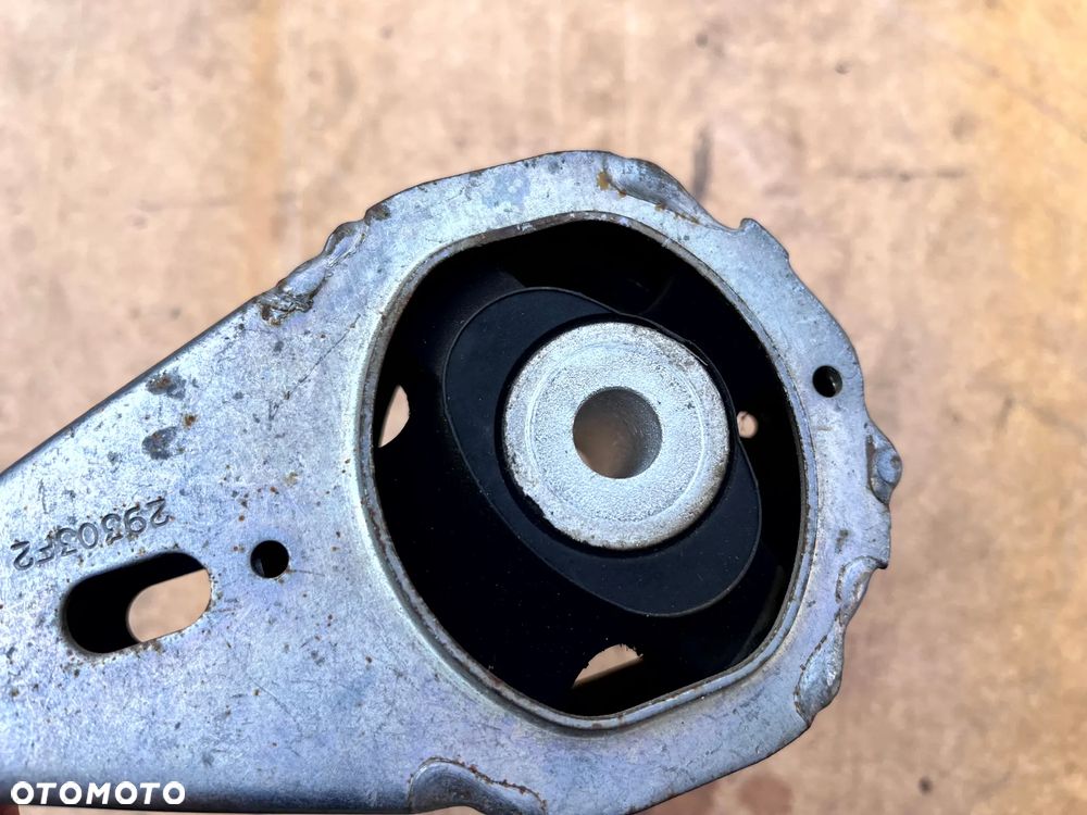 RENAULT MEGANE III FLUENCE 1.5 DCI ŁAPA PODUSZKA MOCOWANIE SILNIKA 113560009R - 2