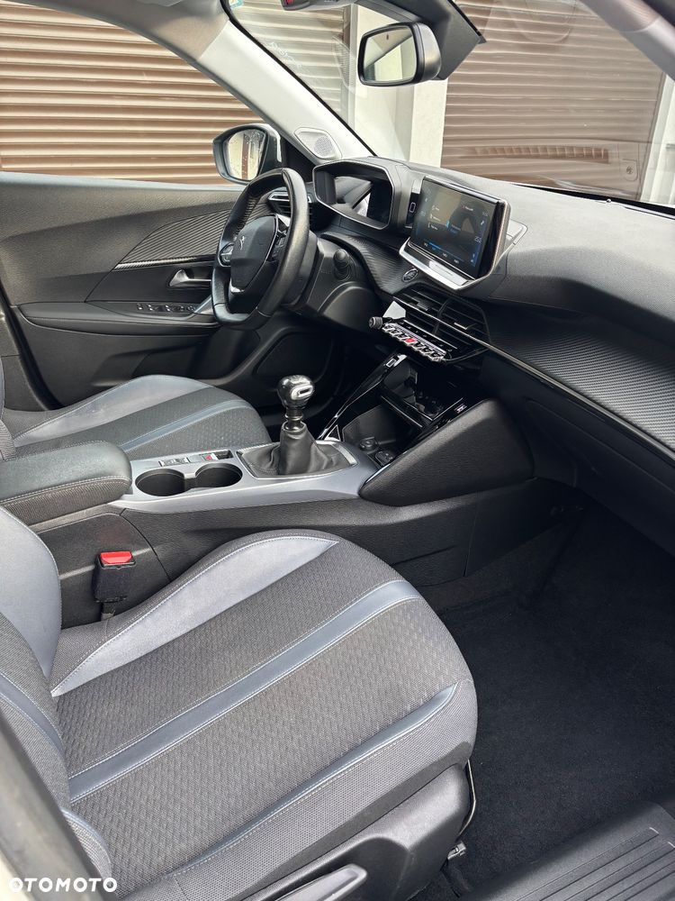 Peugeot 2008 PureTech 100 Stop&Start Allure Pack - 5