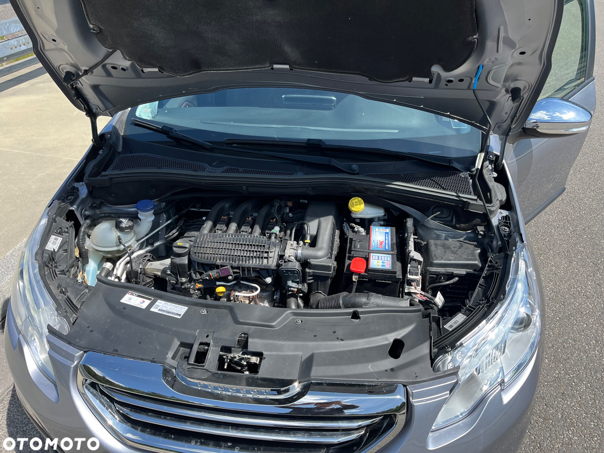 Peugeot 2008 PureTech 82 Style - 19