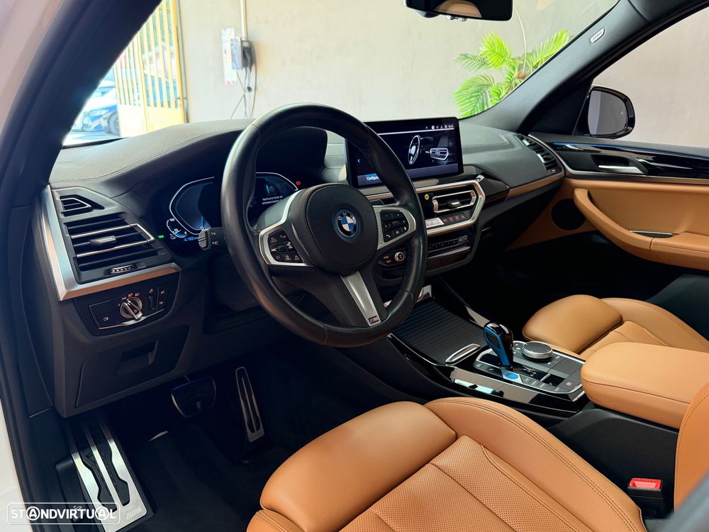 BMW iX3 M Sport Impressive - 7