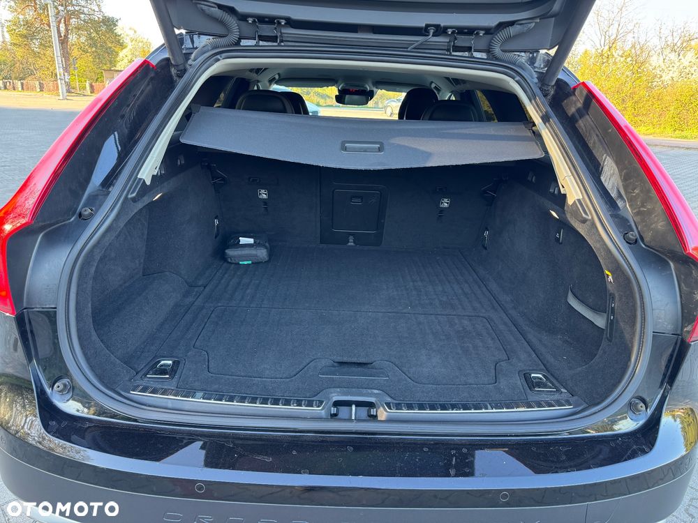 Volvo V90 D4 AWD Geartronic Momentum - 12