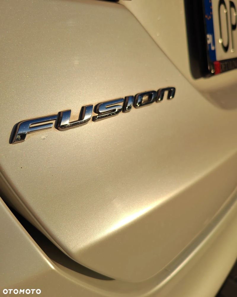 Ford Mondeo - 17