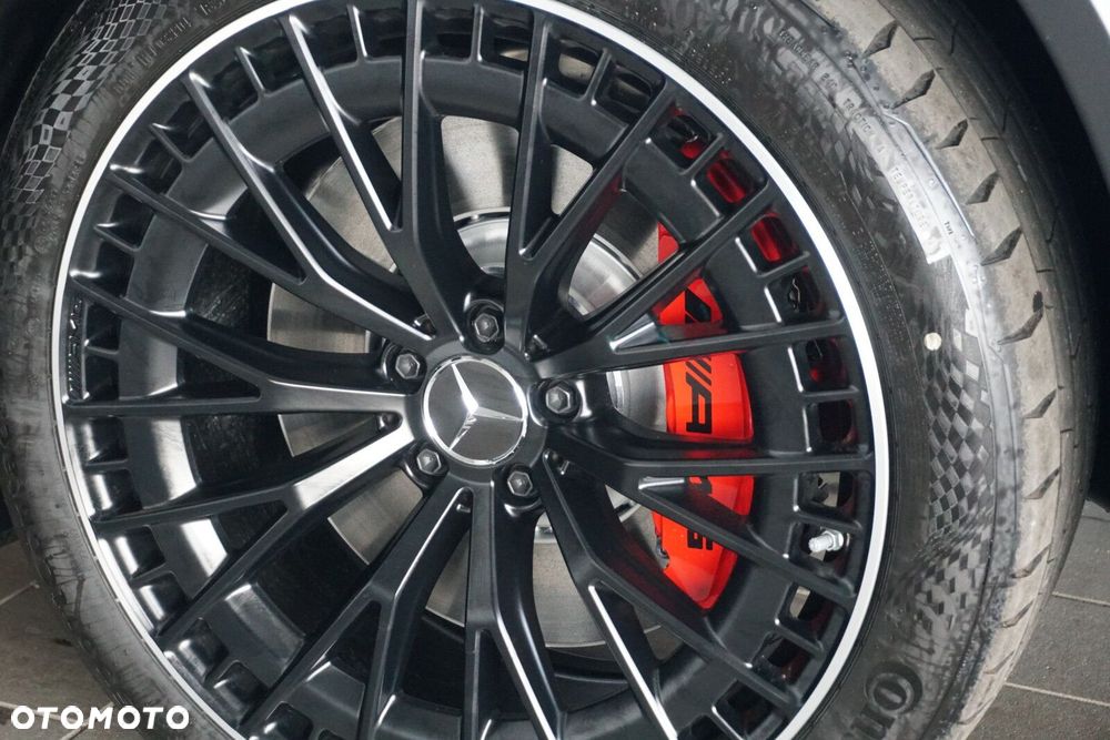 Mercedes-Benz GLC - 22