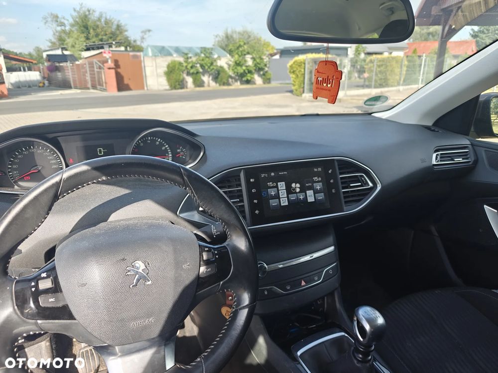 Peugeot 308 1.2 PureTech Active S&S - 5