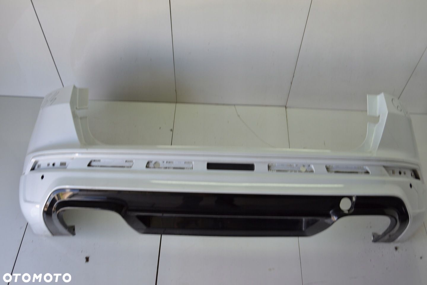 ORYGINALNY SEAT ATECA FR 575807368D ZDERZAK TYŁ - 1
