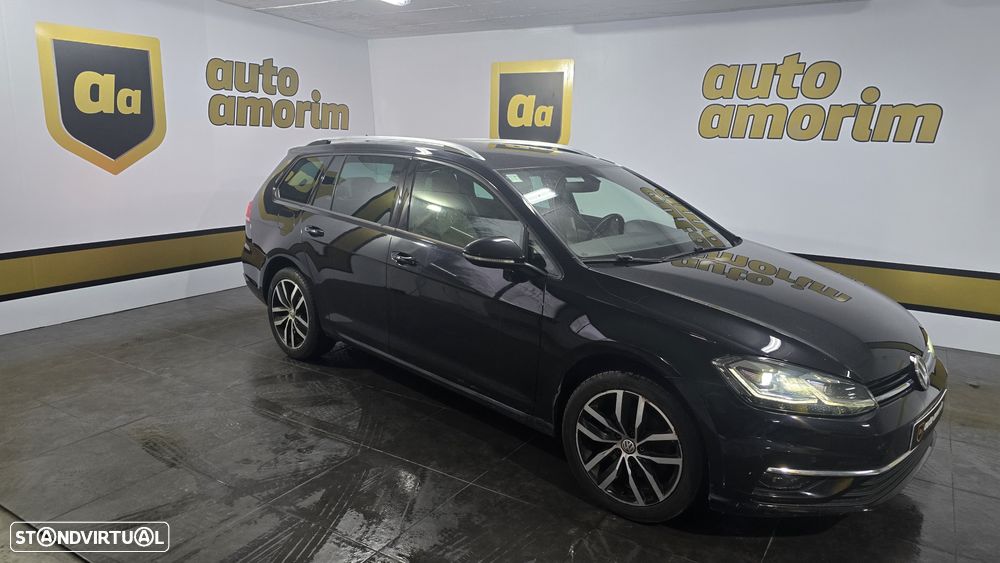 VW Golf Variant 1.6 TDi Highline DSG - 2
