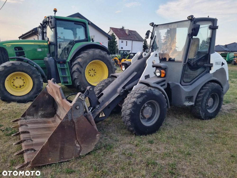 Ahlmann AX850 - 5