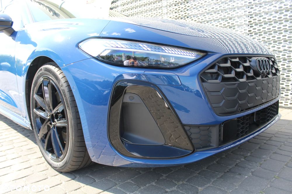 Audi A5 Limousine - 30