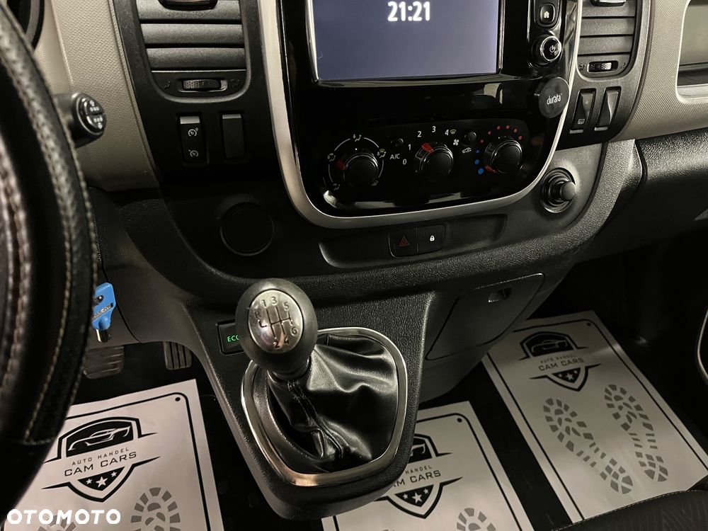 Renault Trafic - 19