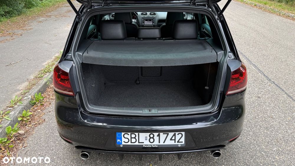 Volkswagen Golf 2.0 GTI - 27