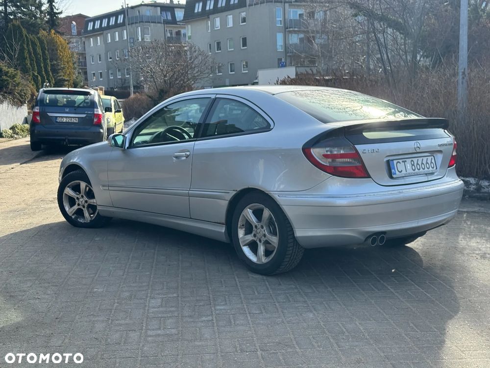 Mercedes-Benz Klasa C 180 Kompressor - 4