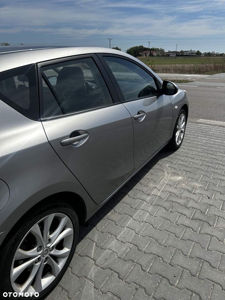 Mazda 3 - 5