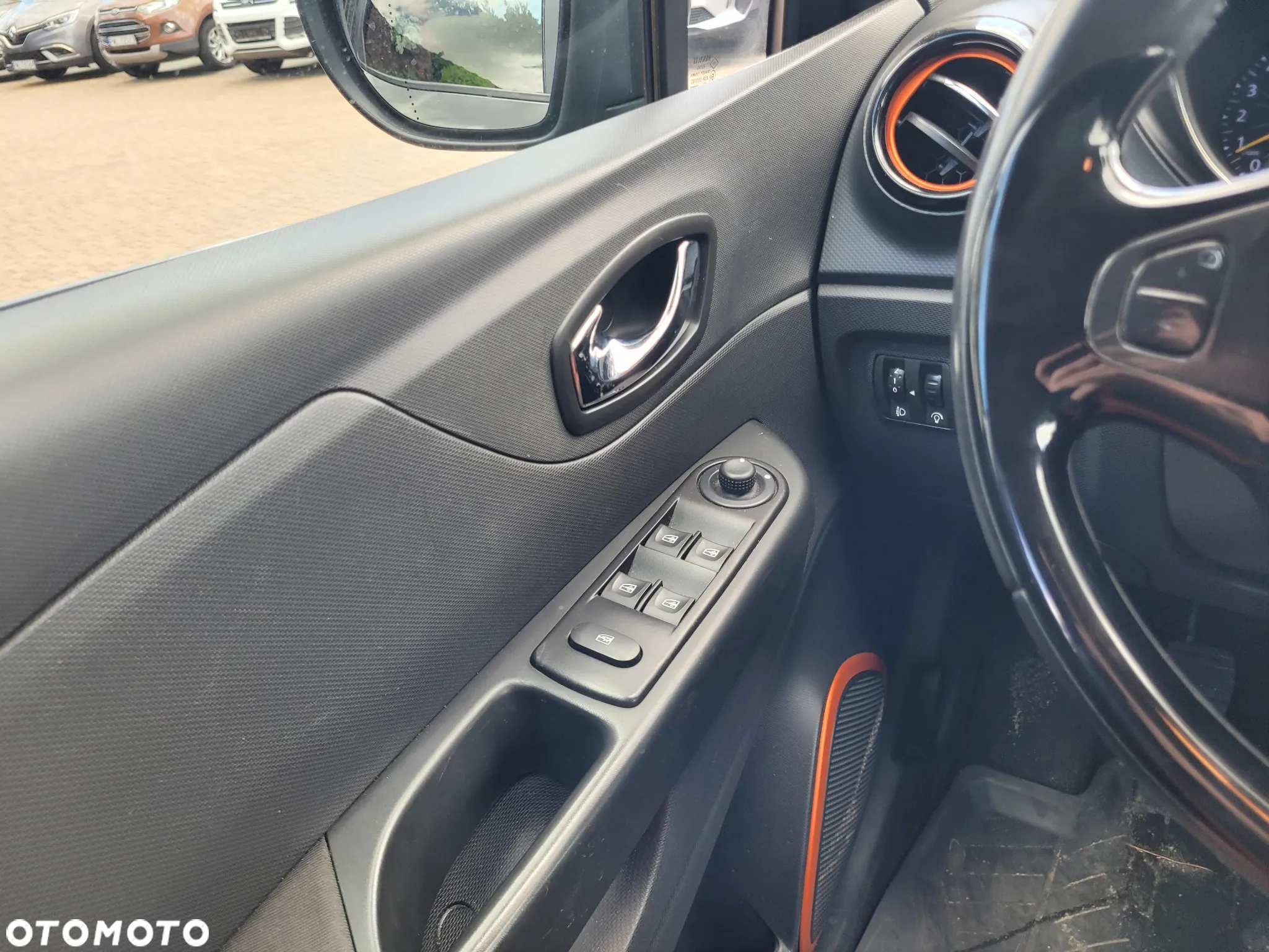 Renault Captur 0.9 Energy TCe Intens - 17