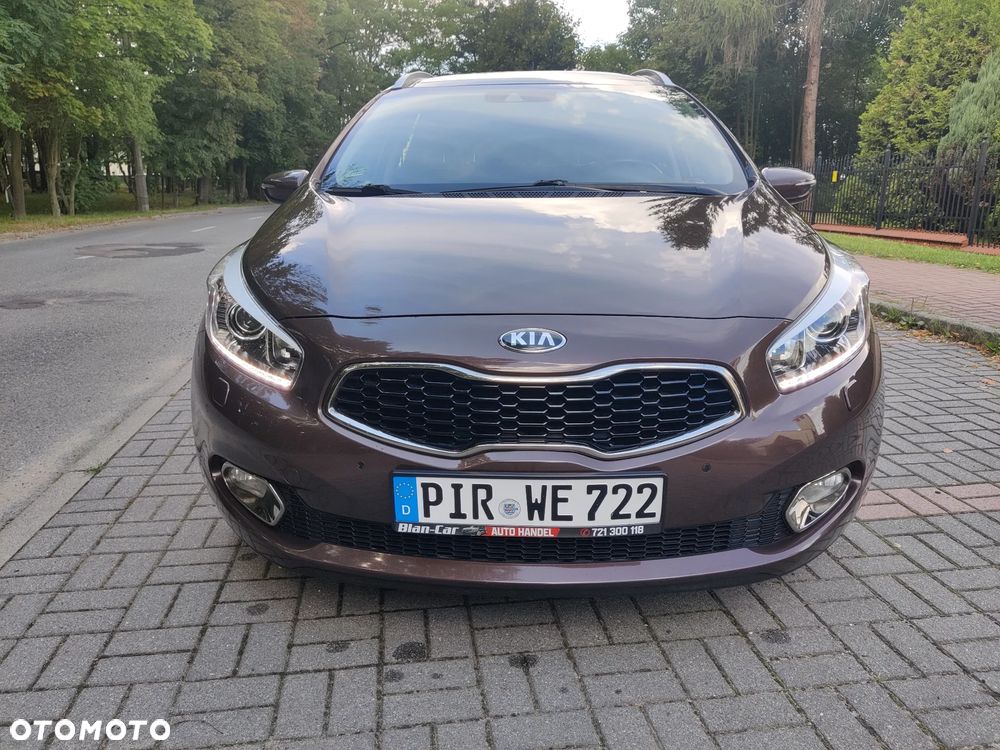 Kia Ceed 1.6 GDI DCT Platinum Edition - 3