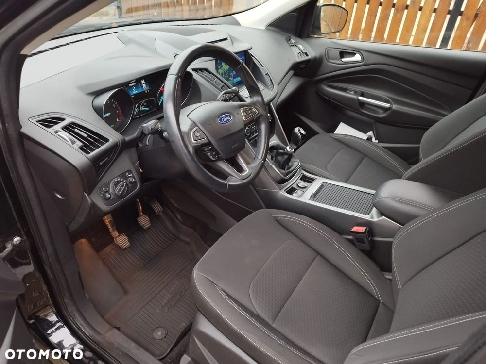 Ford Kuga 1.5 EcoBoost 2x4 Business Edition - 15