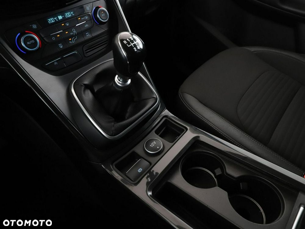 Ford Kuga 1.5 EcoBlue TITANIUM - 29