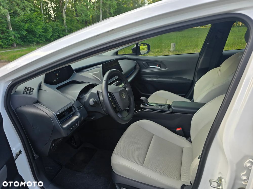 Toyota Prius - 9