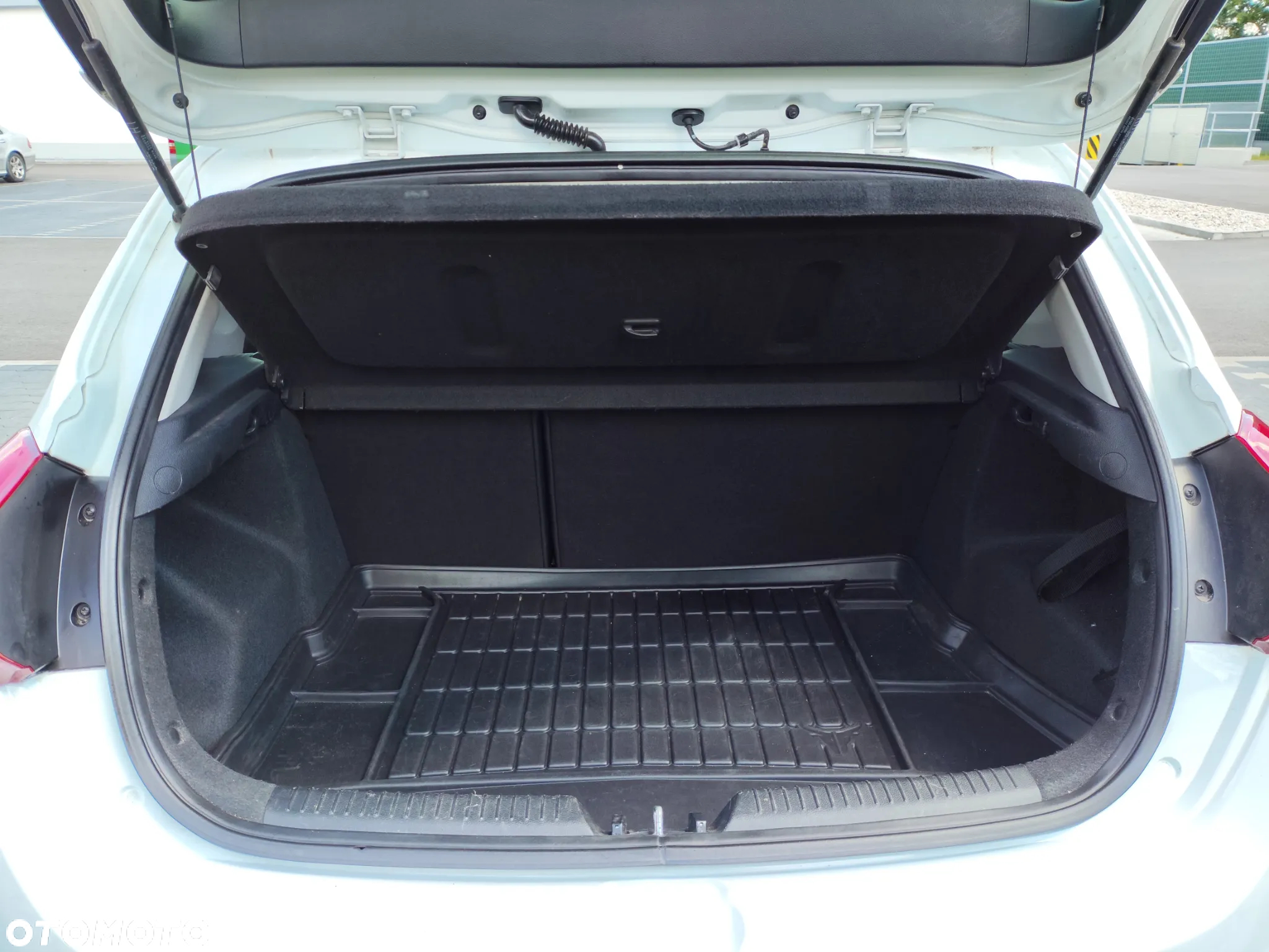 Kia Ceed 1.6 CRDi 128 Platinum Edition - 22