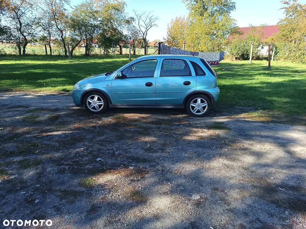 Opel Corsa 1.2 16V Enjoy - 9