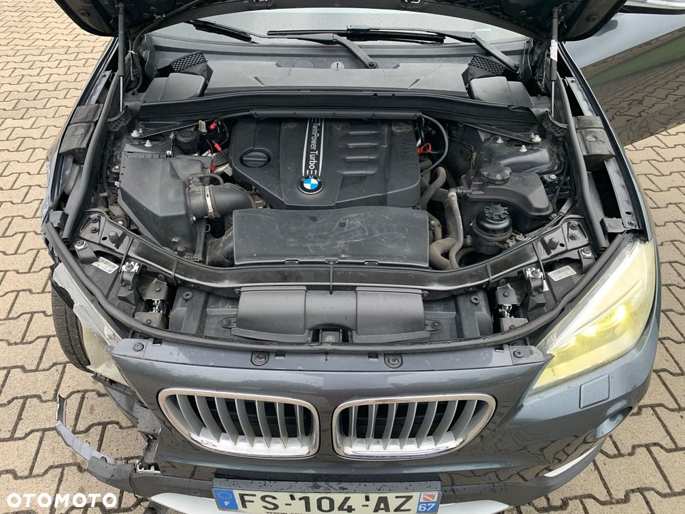 BMW X1 xDrive20d Sport Line - 26