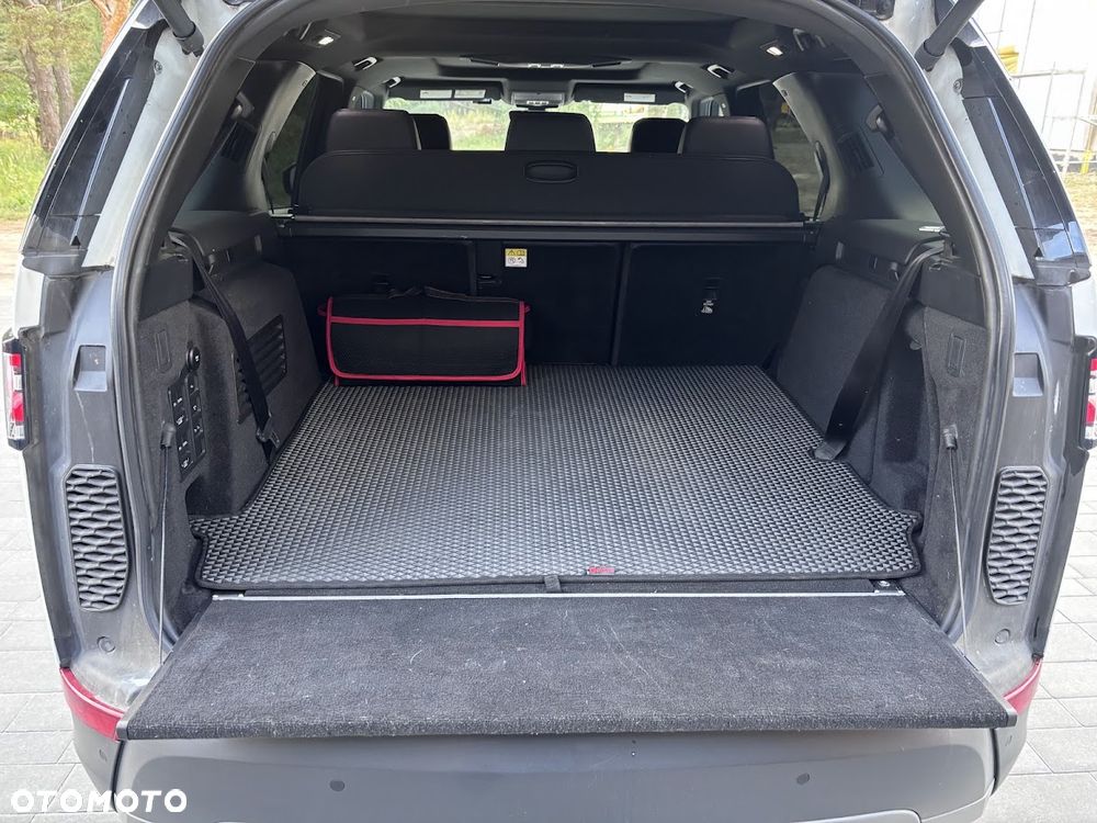 Land Rover Discovery 3.0 Si6 HSE - 14