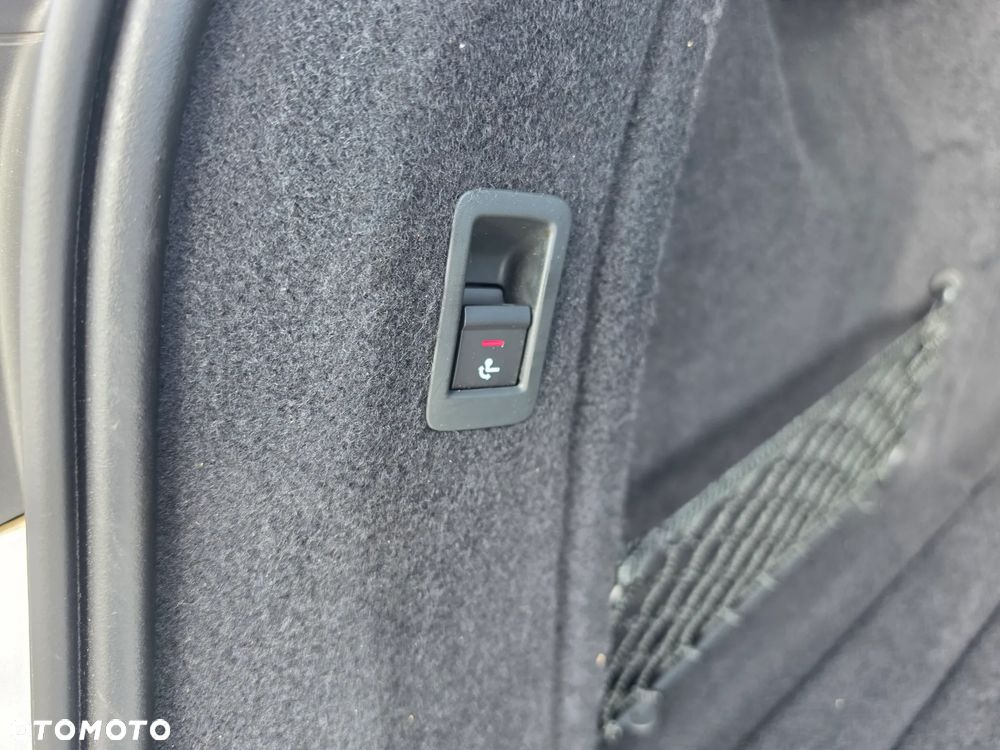 Audi A4 Avant 45 TFSI quattro S tronic S line - 10