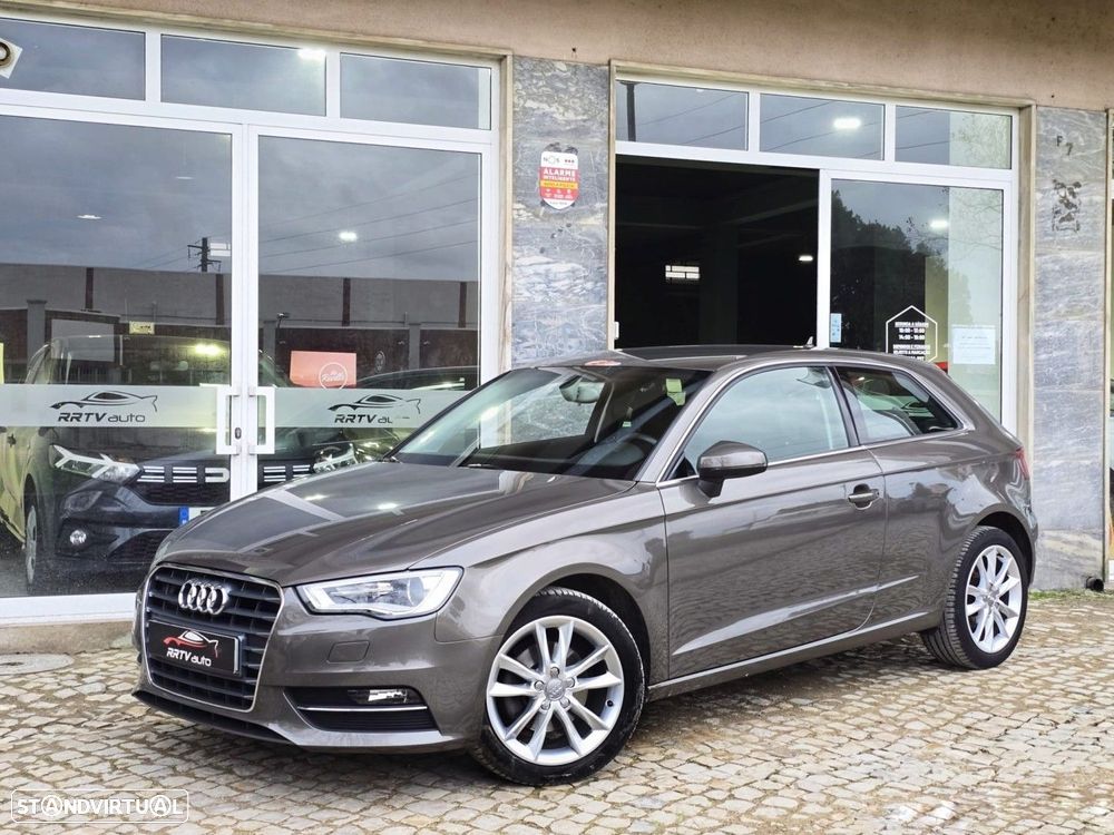 Audi A3 1.6 TDI S tronic design - 9
