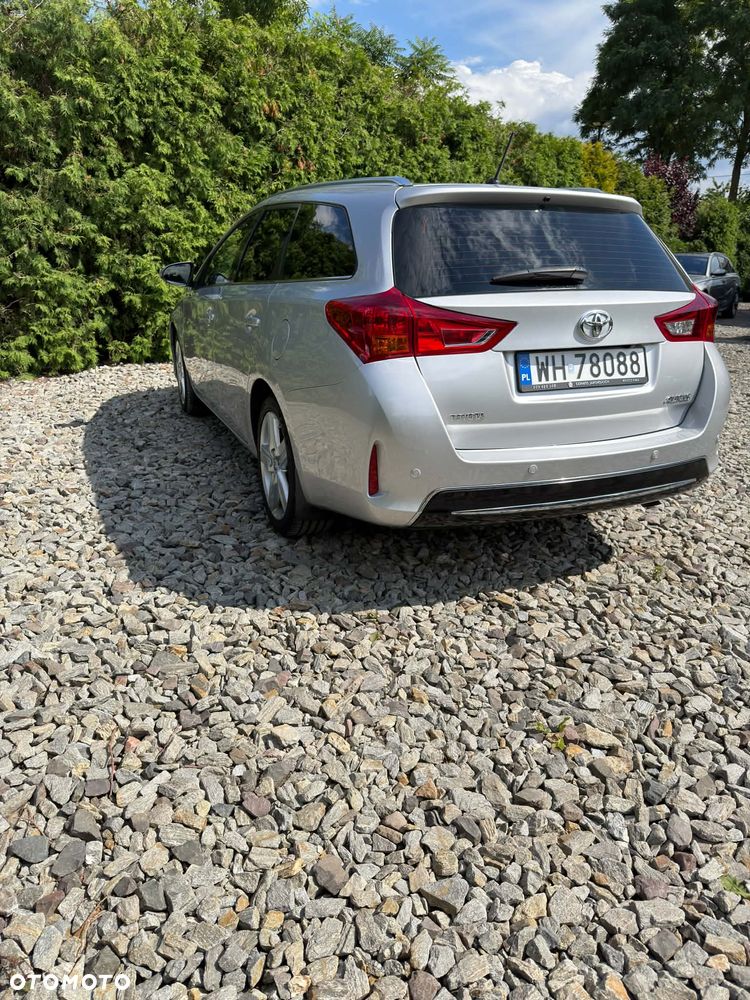 Toyota Auris 2.0 D-4D Prestige - 9