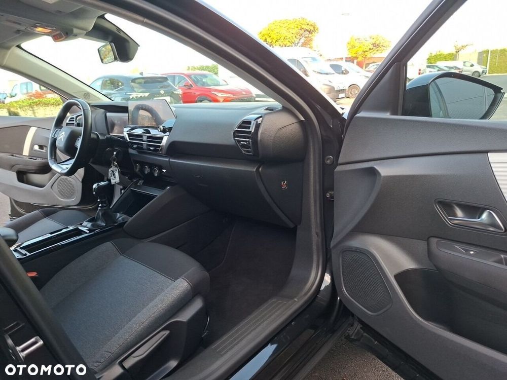 Citroën C4 1.2 PureTech Feel S&S - 17