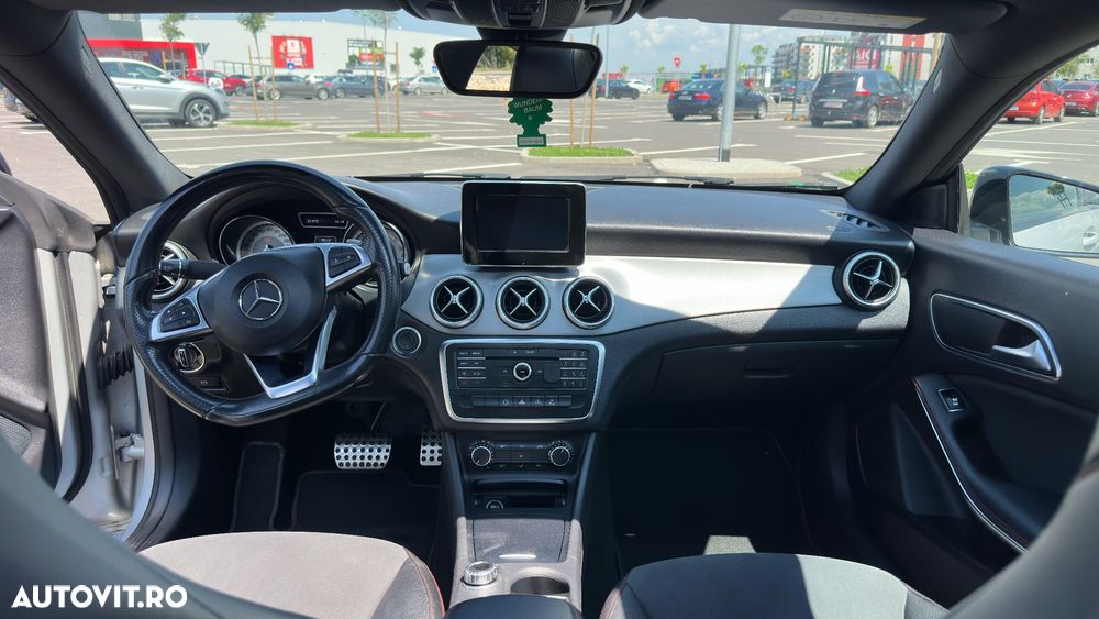Mercedes-Benz CLA 200 d 4Matic 7G-DCT AMG Line - 15