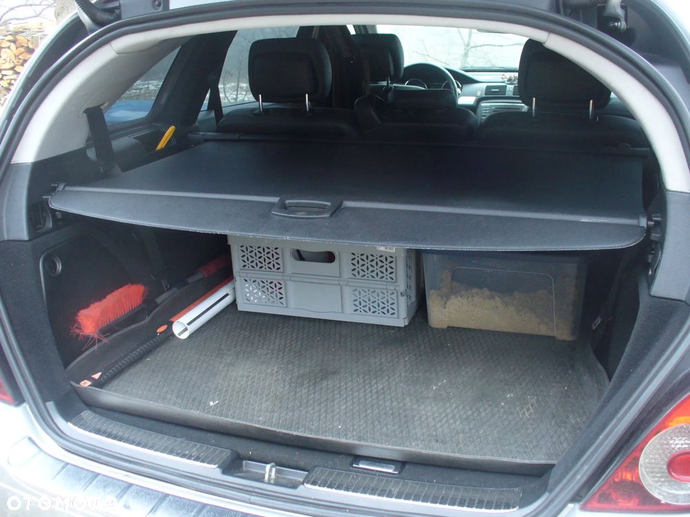 Mercedes-Benz Klasa R - 16